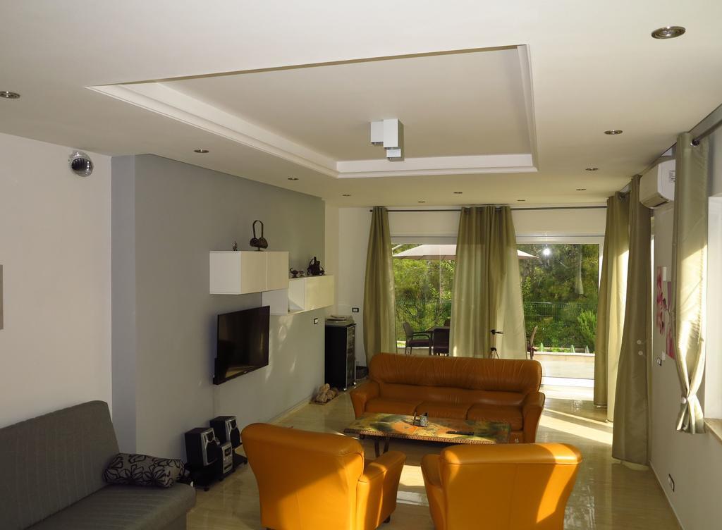 Apartments Rotiroti ซาดาร์ ห้อง รูปภาพ